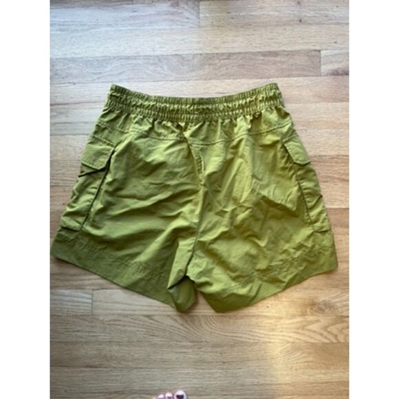 Old Navy Active Quick Dry Cargo Shorts Green Chartreuse Medium - Picture 4 of 8